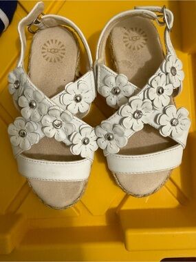 UGG White Floral Cross-Strap Sandals with Rhinestone Centers